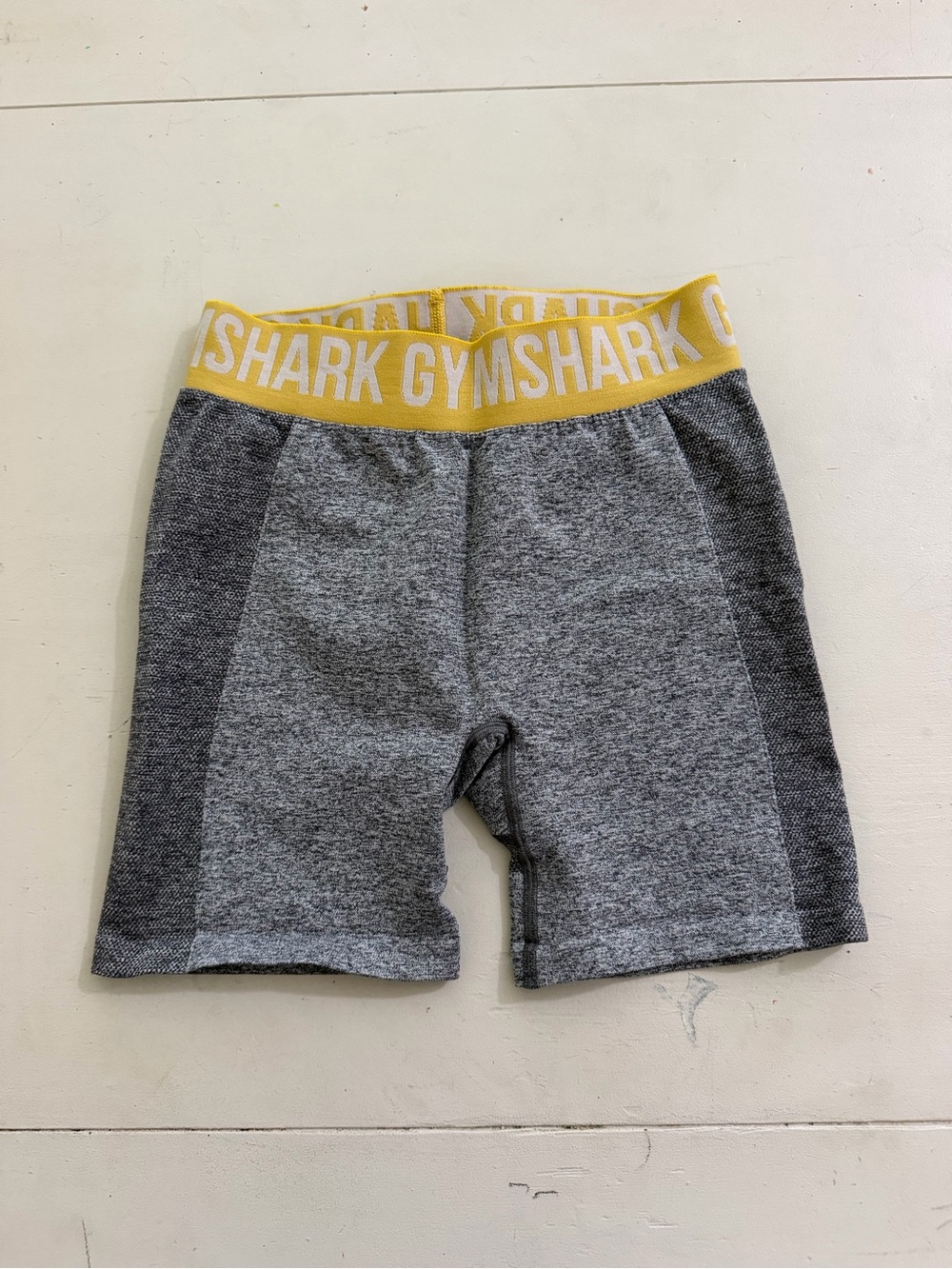 Gym shark shorts size M